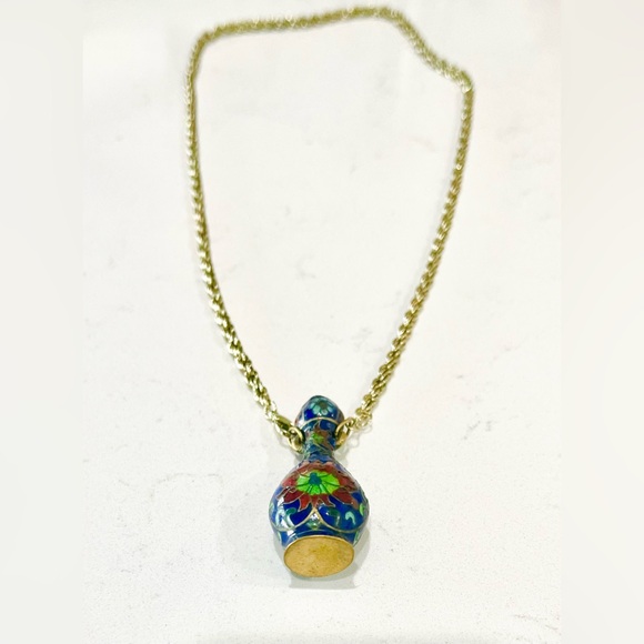 Vintage Designer Cloisonné Enameled Brass Flower Vase/Snuff Bottle Necklace, EUC - Picture 8 of 14